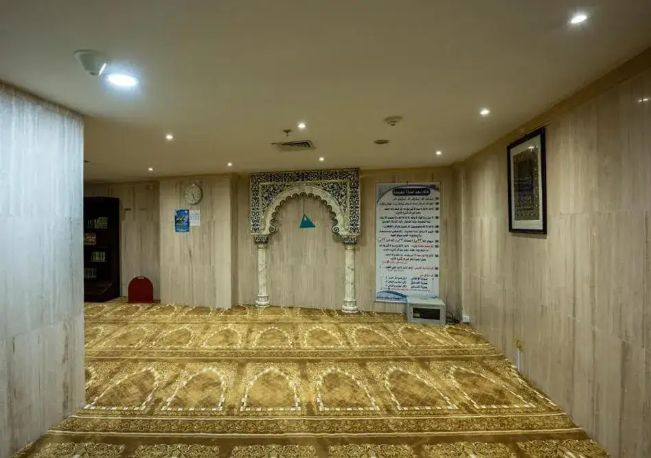/media/hajj-images/zia-e-madinah%20masjid.webp