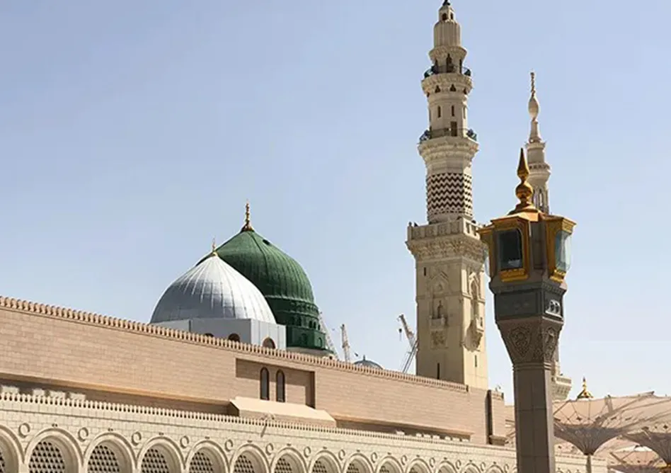 /media/umrah-images/7_11zon.webp
