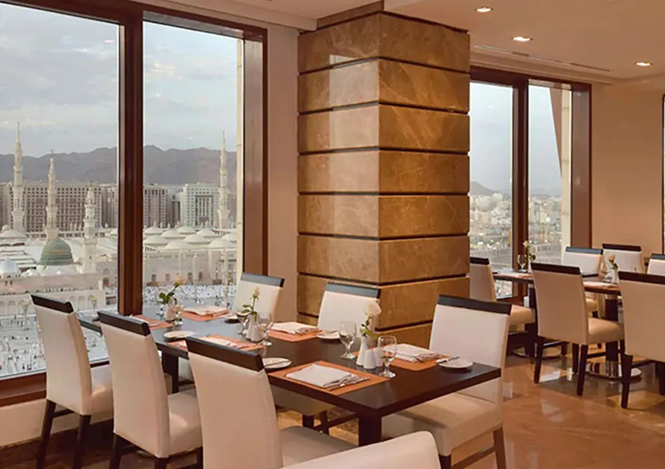 /media/umrah-images/dining-area%20%2816%29.webp