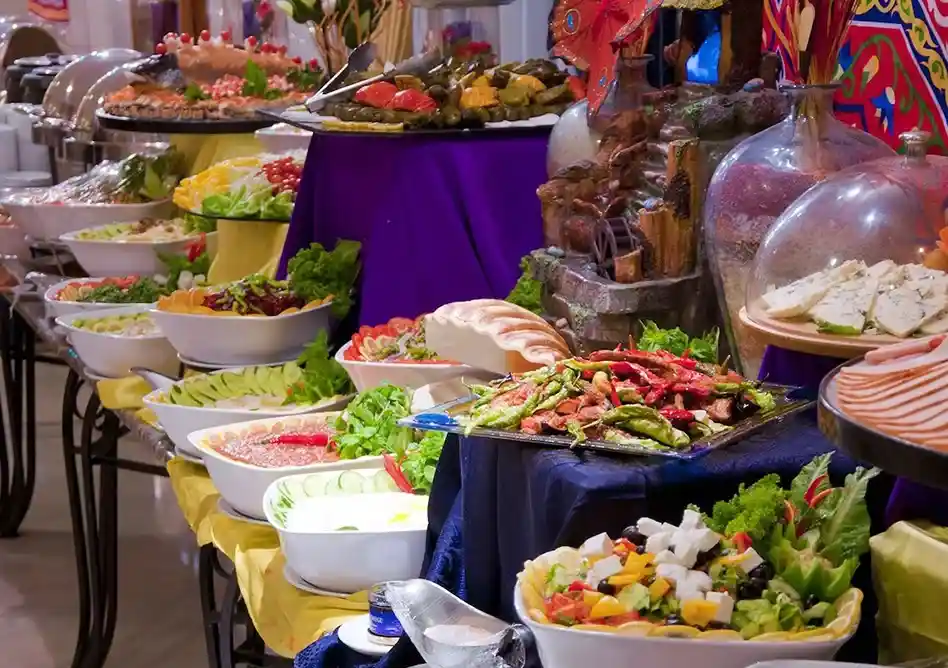 /media/umrah-images/food-items.webp