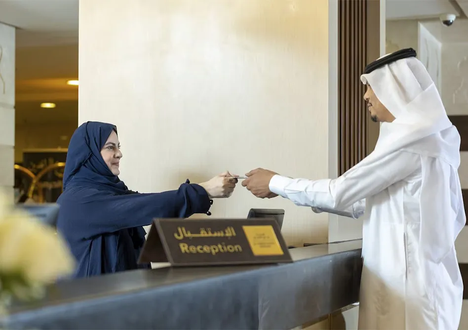 /media/umrah-images/front-office%20%285%29.webp