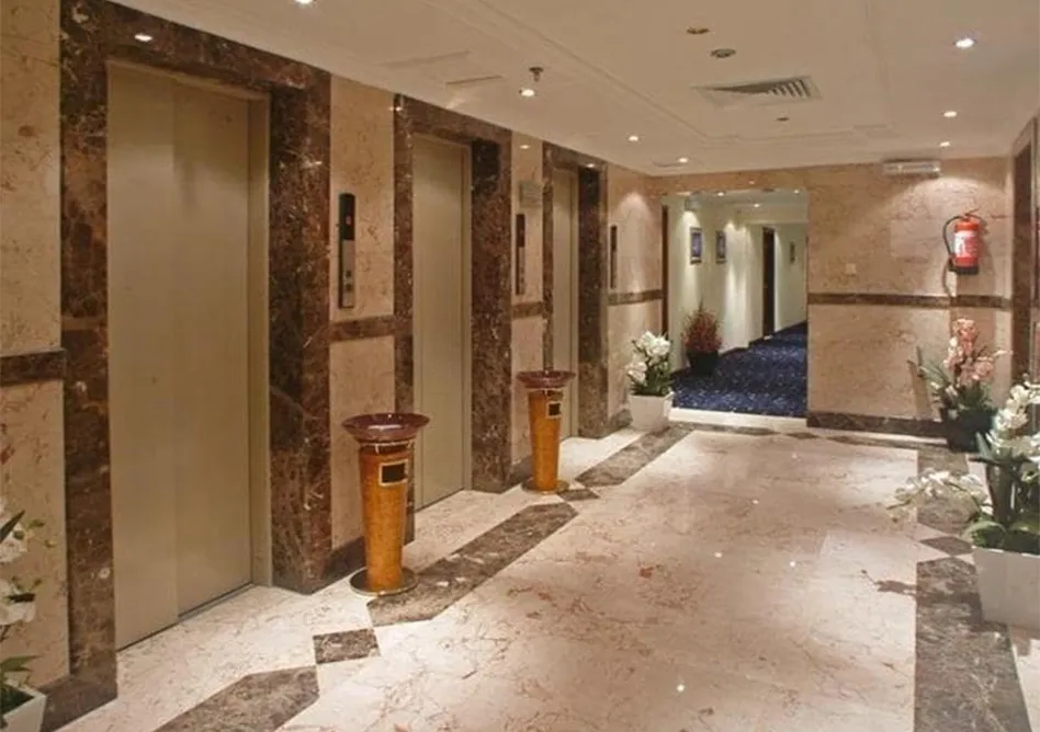 /media/umrah-images/lifting-area.webp