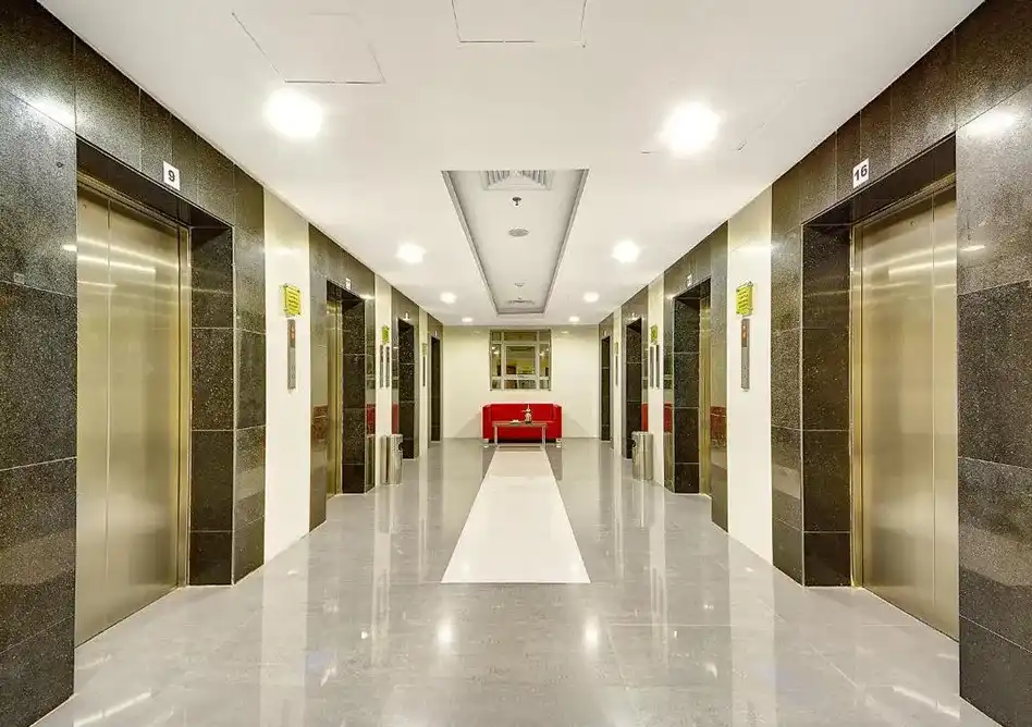 /media/umrah-images/lifts-area%20%284%29.webp