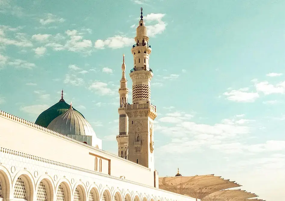 /media/umrah-images/madinah%20%285%29.webp