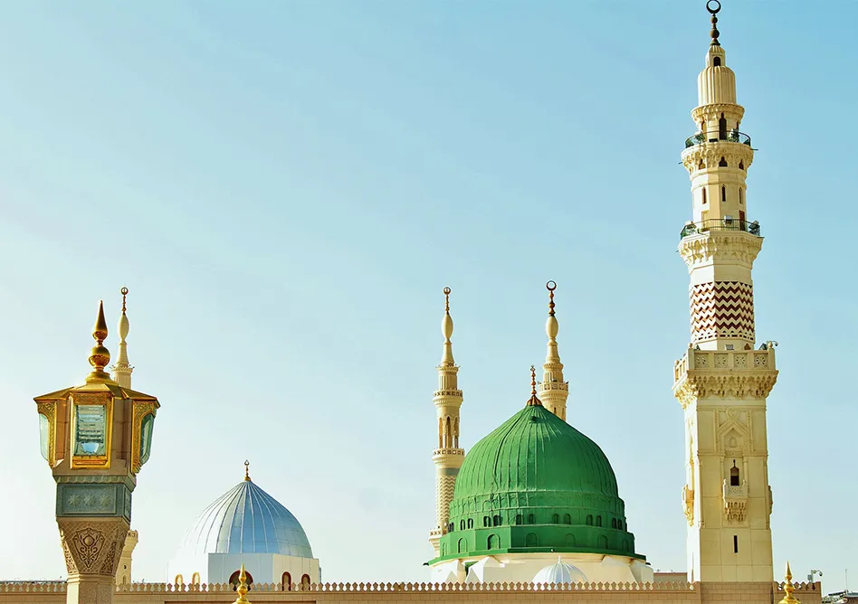 /media/umrah-images/madinah%20%286%29.webp