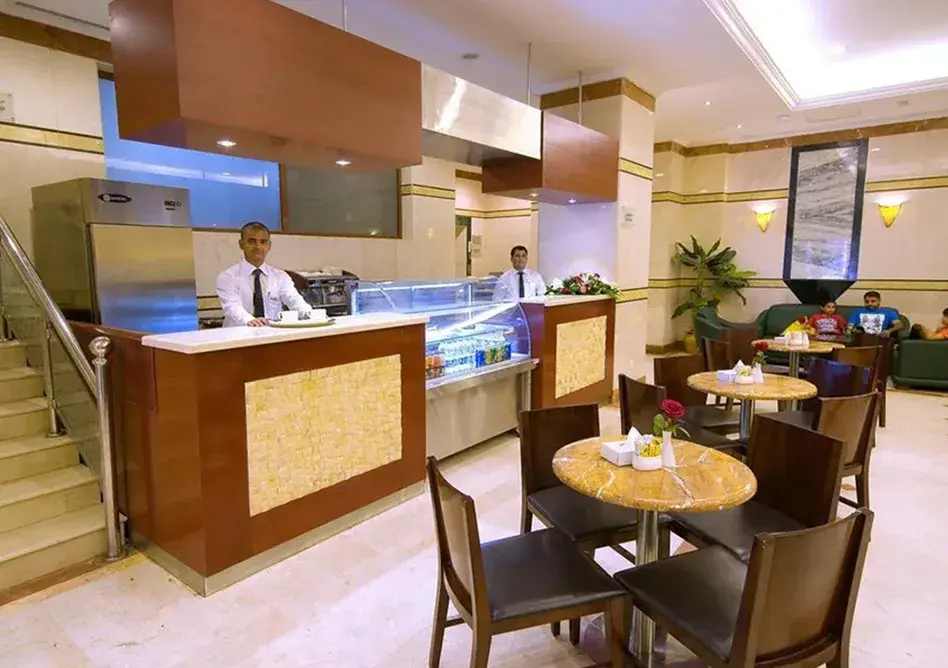 /media/umrah-images/reception-area%20%289%29.webp